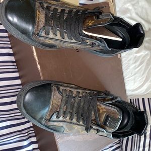 Louis Vuitton used men sneakers USED !